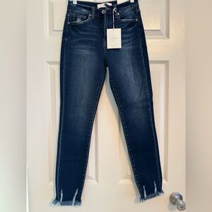 KanCan High Rise Super Skinny Jeans, size 26 / 5, NWT